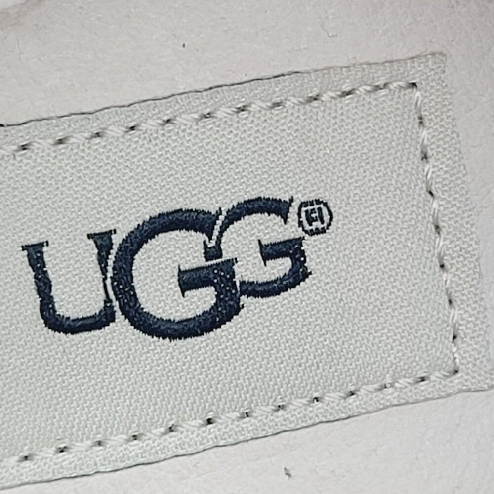 UGG Women's Black Tomi Suede Lace Up Low Top Athletic Sneaker Size 7 - Picture 7 of 8